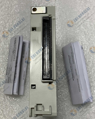 Original-neue Panasonic N606MRJ2-233 Steuerung für MR-J2M-10DU-S012 fournisseur